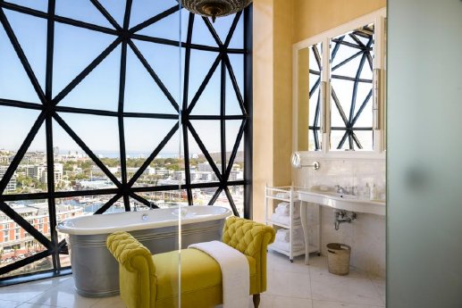 K800_ts rooms penthouse bathroom (c) The Silo Hotel The Royal Portfolio.JPG
