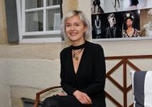 Nele Alvermann gefällt es, wenn Handwerk und Kreativität zusammenkommen. Im Sommer stehen für die angehende Friseur die Abschlussprüfungen an / Foto: Handwerkskammer Reutlingen