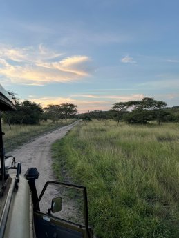 Lake Mburu NP (c) Claire Zaiser, Karawane.jpg