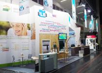 Der FLiB auf der BAU 2017: Wie schon vor zwei Jahren präsentiert sich der Fachverband Luftdichtheit im Bauwesen auf einem Gemeinschaftsstand mit dem Bundesverband für Angewandte Thermografie sowie Moll pro clima und dem Sentinel Haus Institut (Halle B6, Stand B6.200). (Bild: FLiB e.V.)