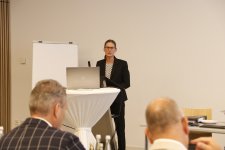 Die Leitende Ministerialrätin Martina Oschmann sicherte bei der Sitzung der Vollversammlung in Mannheim auch künftig die Unterstützung des Landes zu.