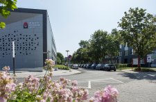 Die Schülerinnen und Schüler werden auf dem Campus der Universität zu Lübeck und der TH Lübeck begrüßt
