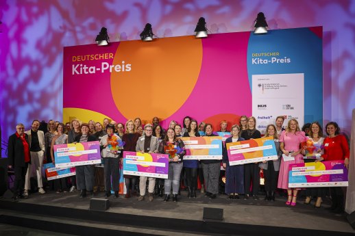Deutscher Kita Preis 2025_Abschlussfoto.jpg