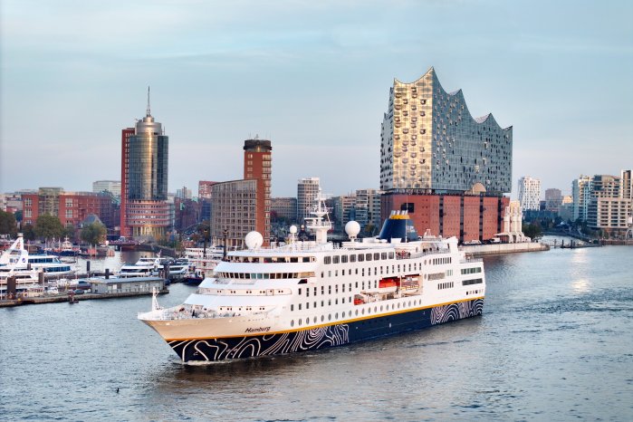 MSHamburgAusfahrtHamburgElbphilharmonie.jpg