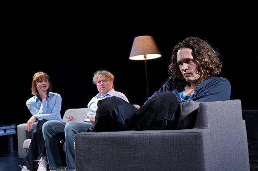 35kiloHoffnung_091 PR©JochenKlenk vlnr MagdalenaLehnen ThomasFritsche MaxLamperti.jpg