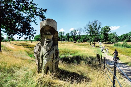 Radfahren und Wandern entlang der Grebbelinie.jpg