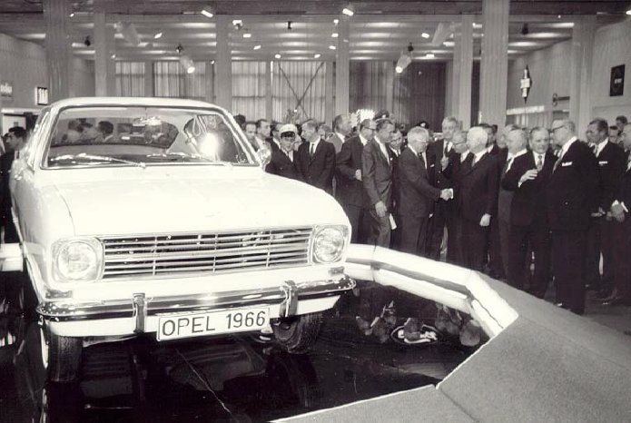 Opel-Kadett-B-37574.jpg