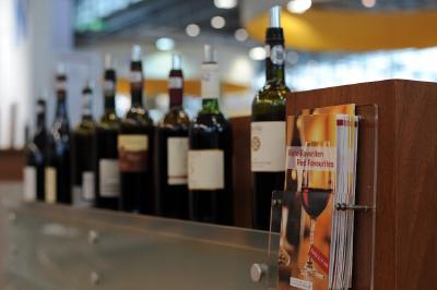 DWI mit regionaltypischen Weinen auf der ProWein 2015