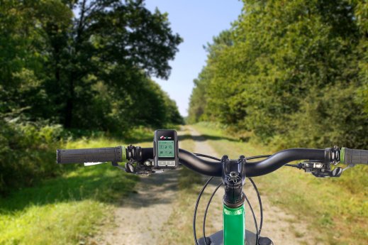 PV-8780_11_NavGear_Outdoor-und-Fahrrad-Navi_OC-500_mit_Sportcomputer.jpg