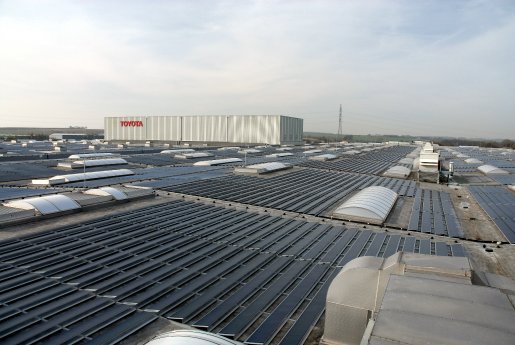 TPCE_Solar_Roof.jpg