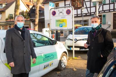Carsten Hoffmann, Vorstand GGEW AG; Rainer Burelbach, Bürgermeister der Stadt Heppenheim (v. l.) / Foto: GGEW AG/Marc Fippel Fotografie