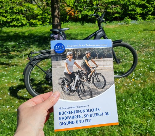 AGR_Fahrradbroschüre_Quadrat.jpg