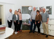 Die Mitarbeiterinnen und Mitarbeiter der BKK ProVita im Service-Center Berlin freuen sich auf den Besuch von Versicherten und Interessierten