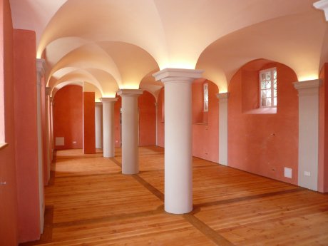 ResidenzschlossOettingen-Gewölbe.JPG