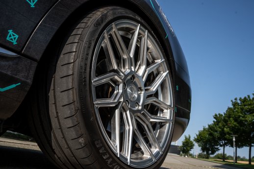 Mercedes CKlasse barracuda Dragoon Silber Bild 10.jpg