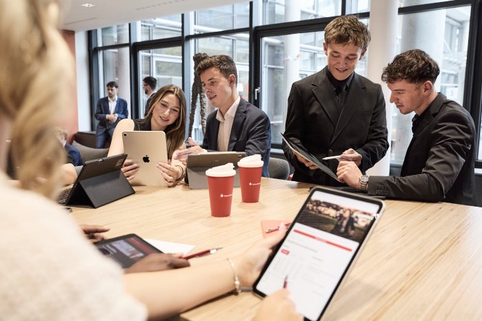 Ausbildungsstart 2025 Bild 2.jpg