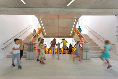 Deutsche Schule Madrid / Foto: © Grüntuch Ernst Architekten/Celia de Coca