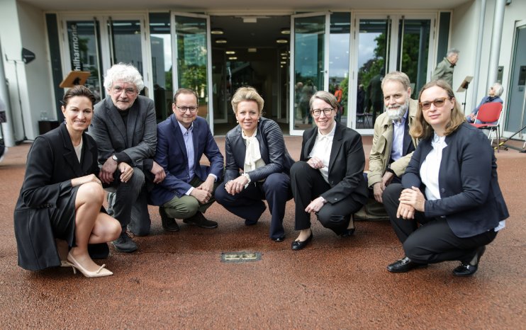 260906_Stolpersteinverlegung Alexander und Lilian Kosman_0276_Lorenz_Sven.jpg