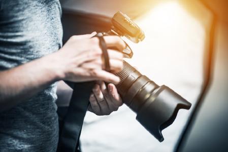 Neuer Gesetzesentwurf des Bundesinnenministeriums will Ausweisdokumente sicherer machen - Handwerkskammer Reutlingen lehnt Änderung ab / Foto: Fotolia, Tomasz Zajda