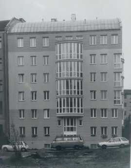 Uebergangswohnheim-Neukoelln-Ende-80er-300x385.jpg