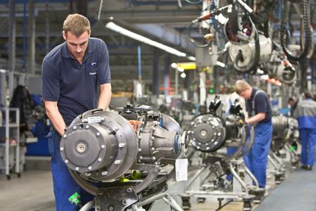 Erfolgreiches Jubilaumsjahr Fur Das Mercedes Benz Werk Gaggenau Daimler Ag Pressemitteilung Lifepr