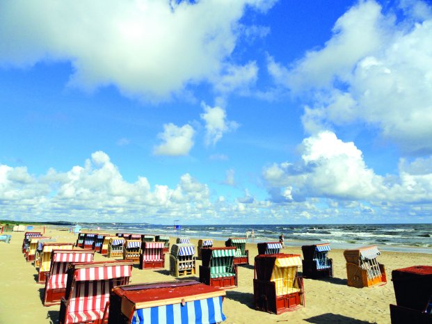 Swinemünde-Strand-Blick-Ahlbeck-travelnetto-carsten-wolf.jpg