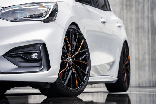 Ford Focus ST-03185.jpg