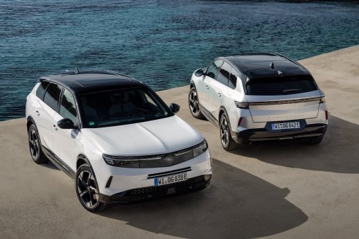 NeuerOpelGrandlandPlug-in-Hybrid (4).jpg