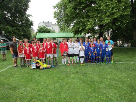 Siegerehrung1_Thür-Landesfinale Fußball_Jugend trainiert für Paralympics_Andreas Trodler_Or.JPG
