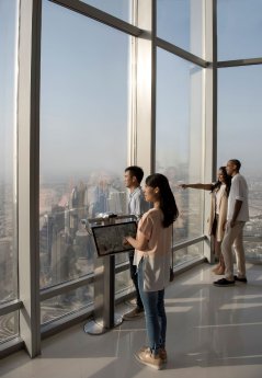 At_the_Top,_Burj_Khalifa_1_Credit_Emirates.jpg