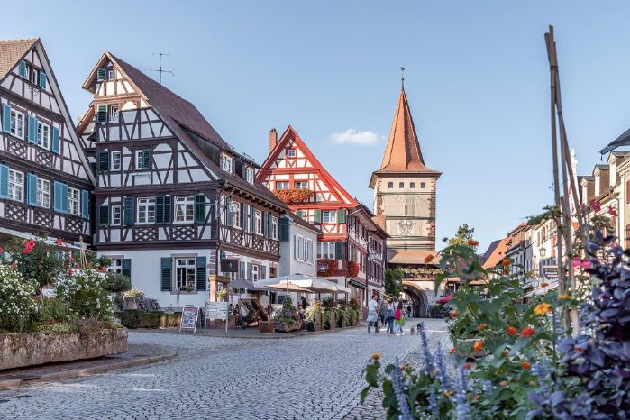 Gengenbach_Mittlerer-Schwarzwald_Oberes-Tor(1)_(c)_Black-Forest-Production-GmbH (1).jpg