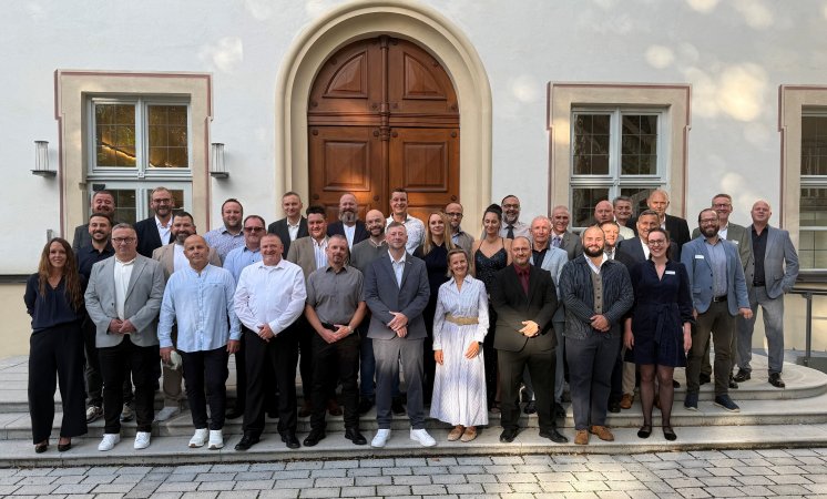 Gruppe + KL.jpg