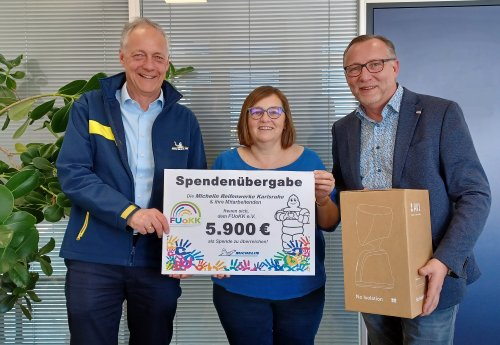Spendenübergabe Michelin.jpg