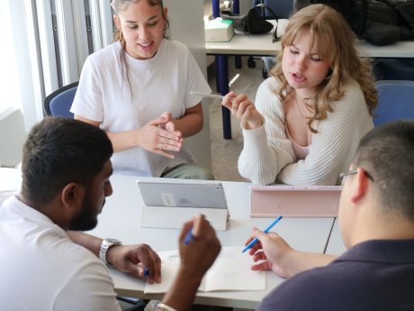 Abitur_Wirtschaft_Psychologie_Campus_Berlin.JPG