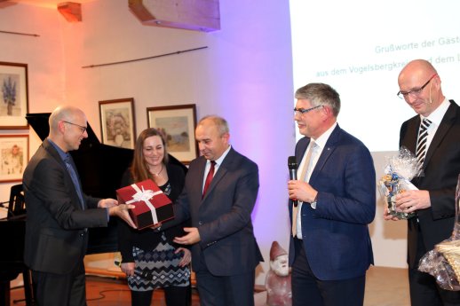 Ein Geschenk vom Vogelsbergkreis an Siedlce.jpg