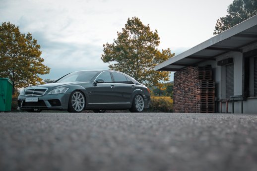 Mercedes Benz Corspeed Deville Bild 11.jpg