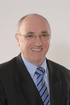 Dr. Karl-Josef Schmidt.jpg