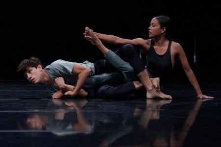 Szenenmotiv Tanzprojekt „The Waves“ / Foto: Jose Caldeira