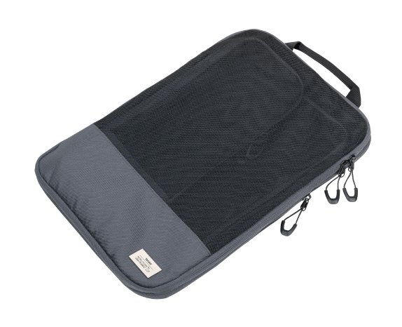 bco56gy_Blue cycle packing cubes_Troika.JPG