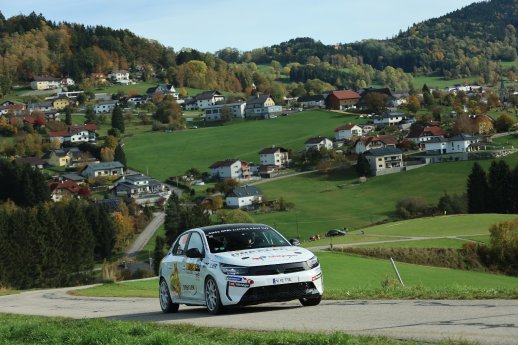 CalleCarlberggewinntADACOpelElectricRallyCuppoweredbyGSe2023 (2).jpg