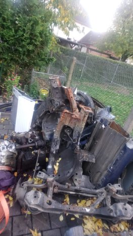 Schrottabholung in Neuss einfach und Termingerecht.jpg