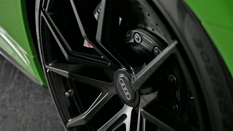 Audi R8 Bild 4.jpg