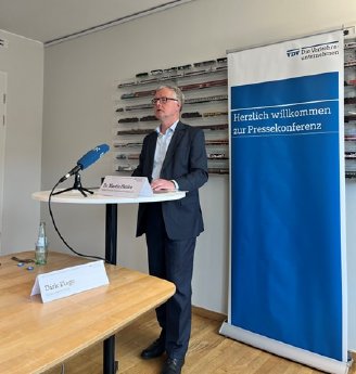 pressebild-zur-pressekonferenz-reaktivierung-mit-aps.jpg