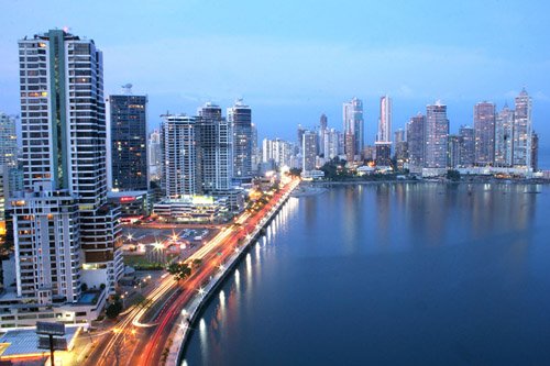 Panama_Skyline_sm.jpg