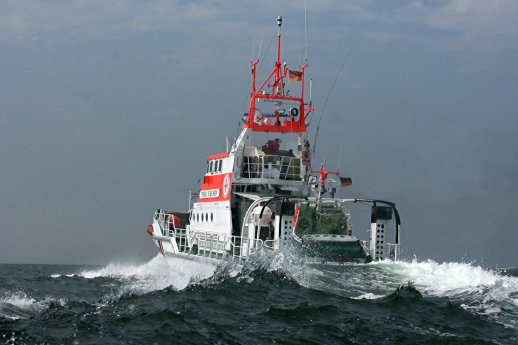2015-10-06 Einsatz für Segelyacht mit starkem Wassereinbruch, THEO FISCHER.jpg