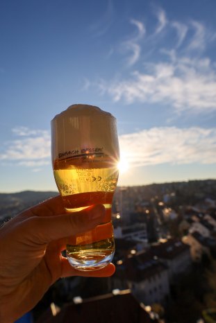 Alkoholfreies Bier im Sommer.jpg