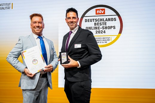 PM_schuhplus_erhält_ntv_Award_Deutschlands_Beste_Online-Shops_2024_1.jpg