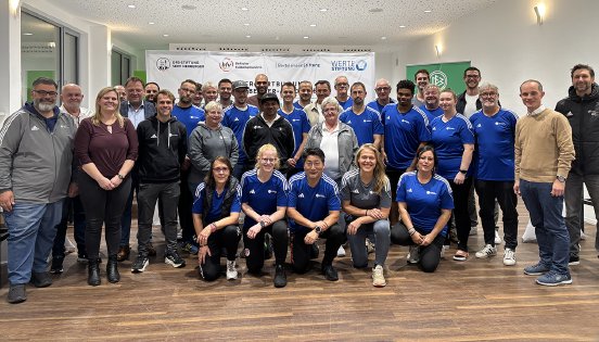 Gruppenfoto Sepp-Herberger-Akademie.png