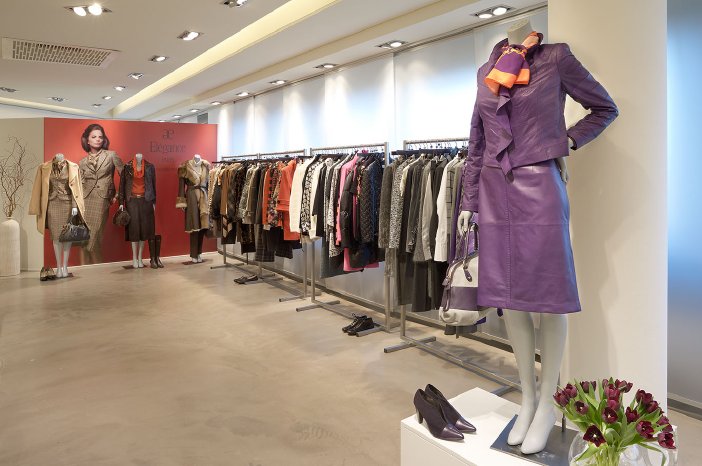 Showroom-FH-02.jpg