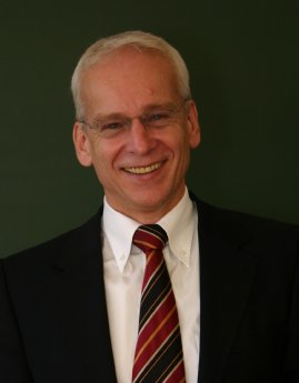 Prof  Dr  Bernd Stauss.JPG